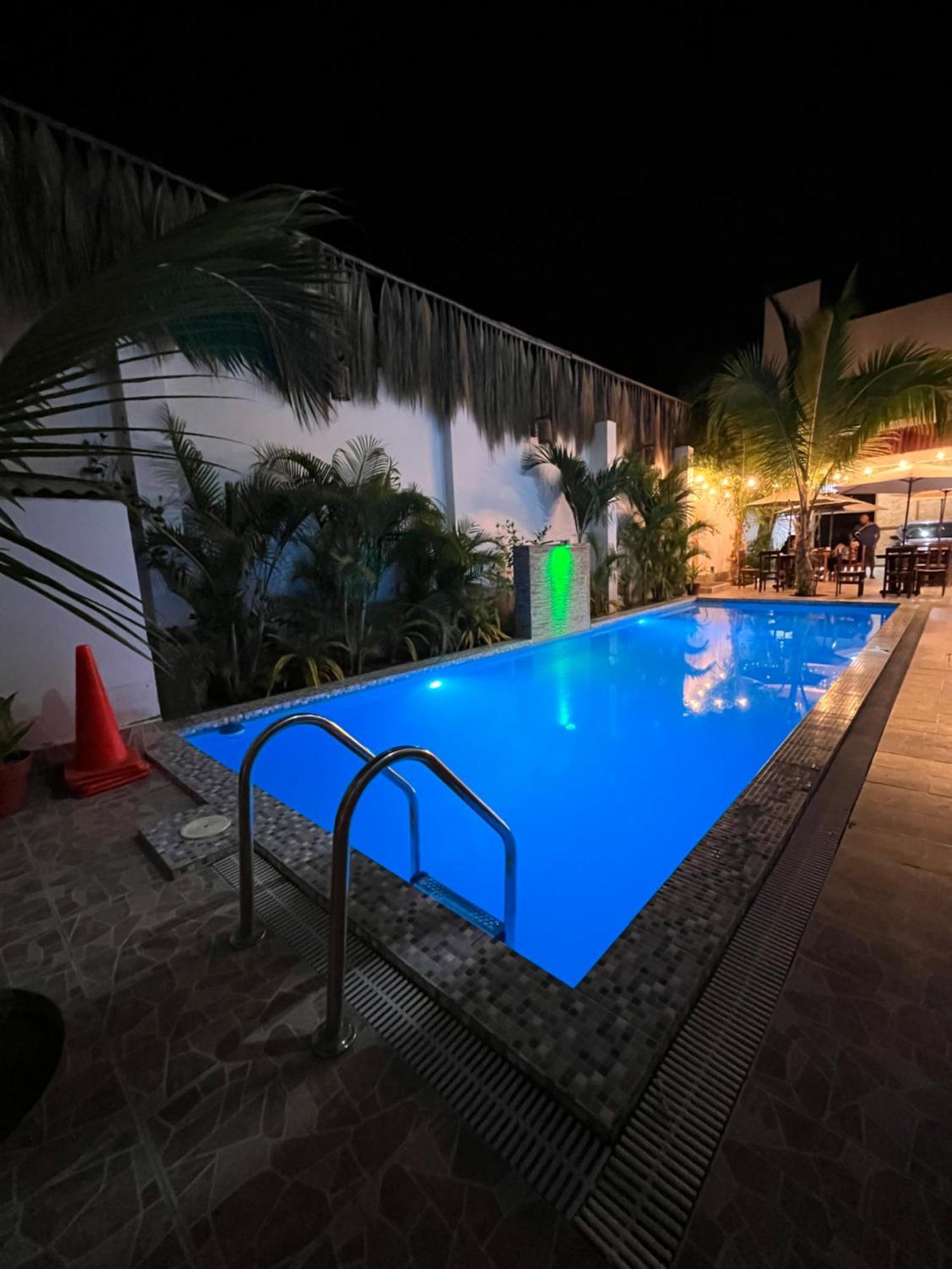 Hospedaje Ola Marina Mancora Ngoại thất bức ảnh